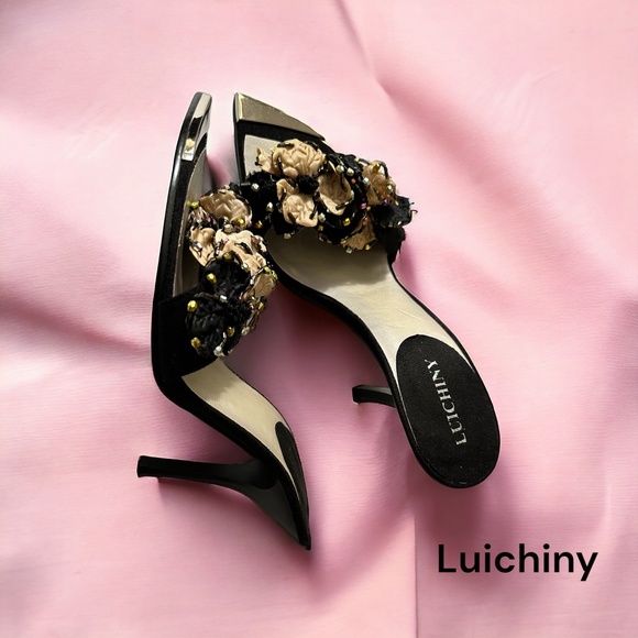 Lunching Luxury High Heels - Picture 4 of 5